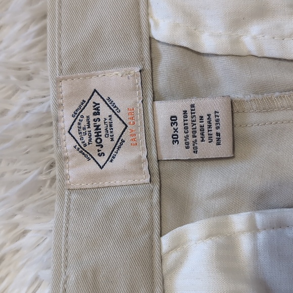 NWT St. John's Bay Classic Stone Cream Khaki Pants Size 30/30 - Picture 6 of 12